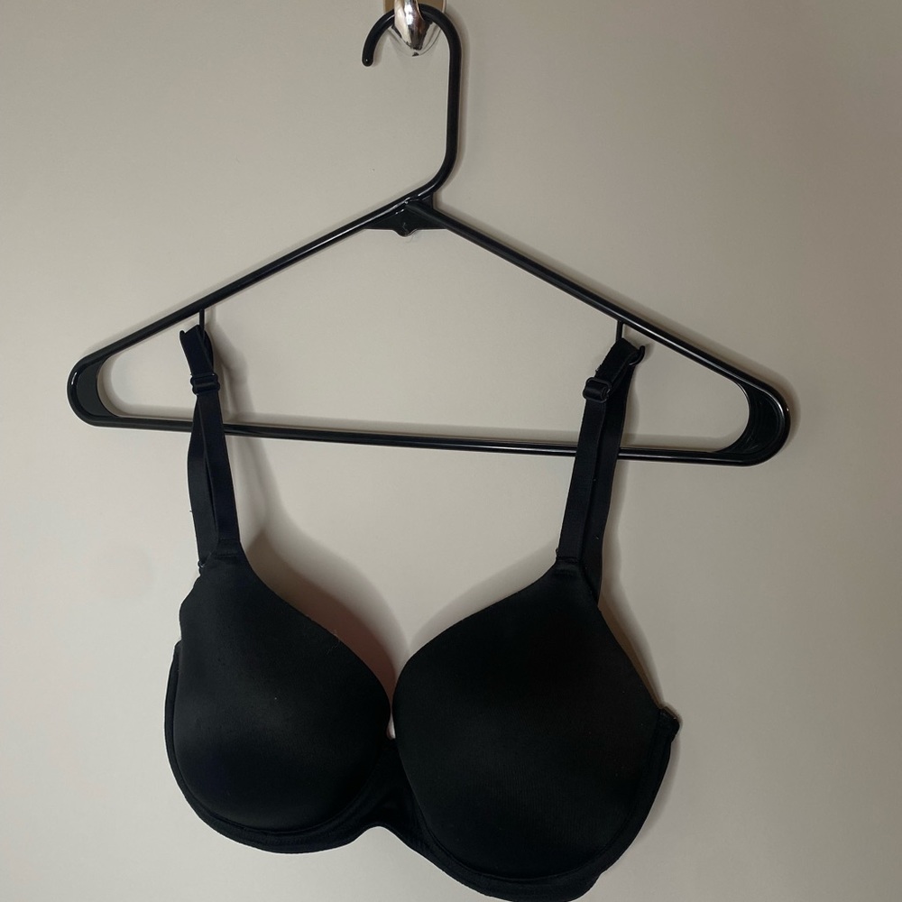 Black and grey bras (PINK)
